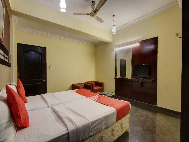 Oyo 10437 Hotel Hibiscus Inn Bangalore Dış mekan fotoğraf